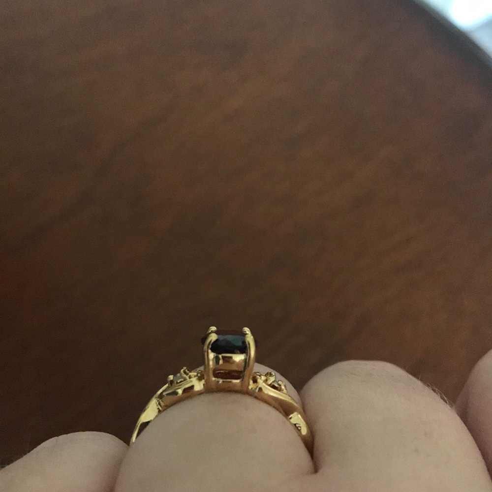 Costume ring - Picture 4 of 4